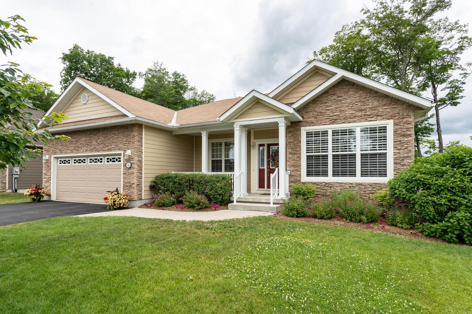 Listings Sean Hill Royal Lepage Lakes Of Muskoka
